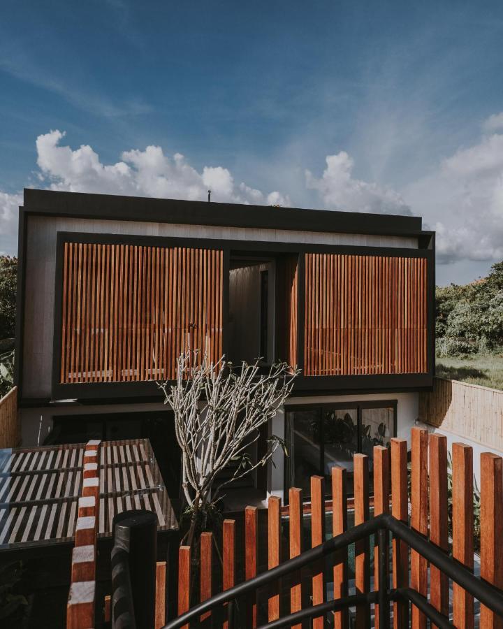 New 4 Bedroom 5 Min Walk To Berawa Beach Enclosed Livng 캉구 외부 사진