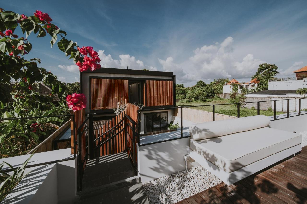 New 4 Bedroom 5 Min Walk To Berawa Beach Enclosed Livng 캉구 외부 사진
