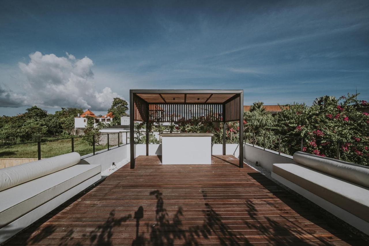 New 4 Bedroom 5 Min Walk To Berawa Beach Enclosed Livng 캉구 외부 사진