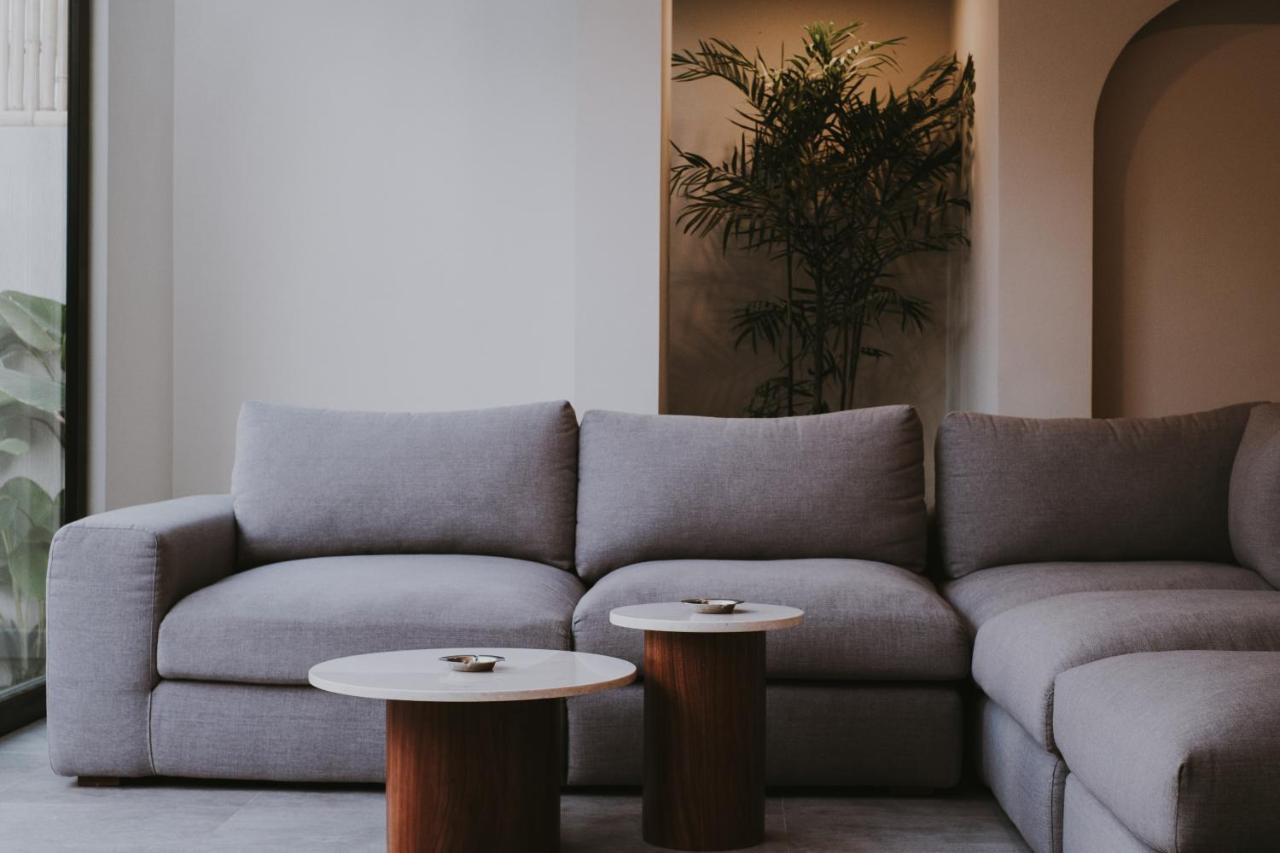 New 4 Bedroom 5 Min Walk To Berawa Beach Enclosed Livng 캉구 외부 사진